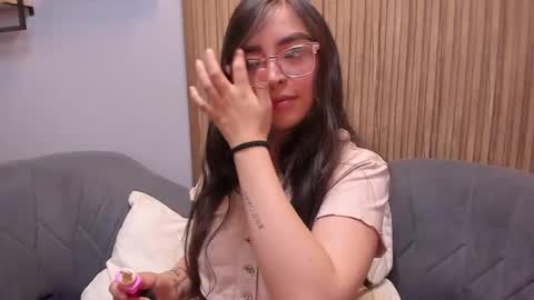 Snapshot of eva_macalliter chatting on December 2024 03:10:02 AM Angelinne online show from December 2024 03:10:02 AM