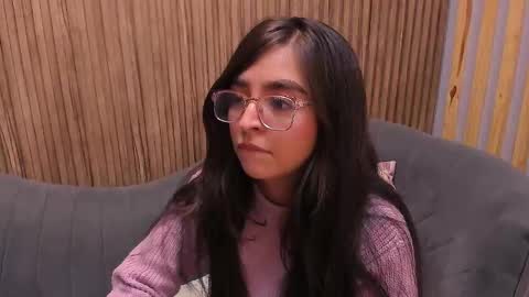 Snapshot of eva_macalliter chatting on January 2025 06:13:02 AM Angelinne online show from January 2025 06:13:02 AM