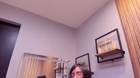 Snapshot of eva_macalliter chatting on February 2025 12:57:02 PM Angelinne online show from February 2025 12:57:02 PM