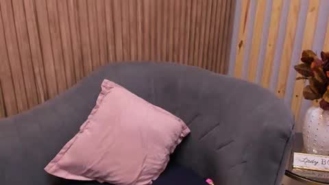 Snapshot of eva_macalliter chatting on February 2025 06:22:02 AM Angelinne online show from February 2025 06:22:02 AM