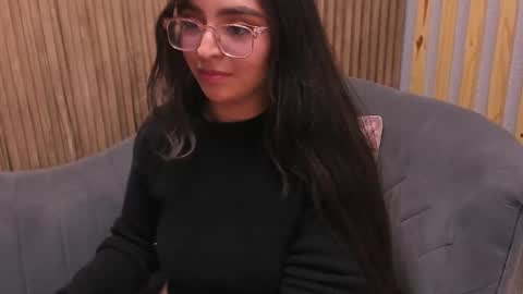 Snapshot of eva_macalliter chatting on February 2025 09:13:02 AM Angelinne online show from February 2025 09:13:02 AM