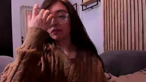 Snapshot of eva_macalliter chatting on September 2025 01:55:01 PM Angelinne online show from September 2025 01:55:01 PM