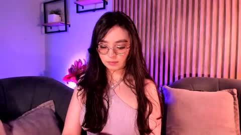 Angelinne online show from March 2026 03:36:01 AM