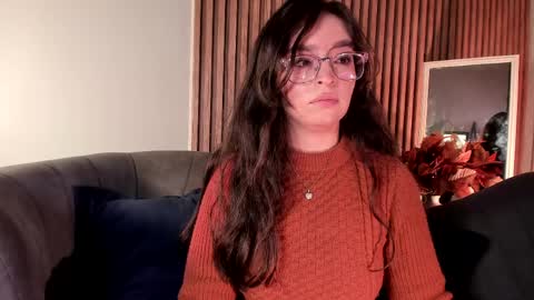 Angelinne online show from April 2026 03:26:01 AM