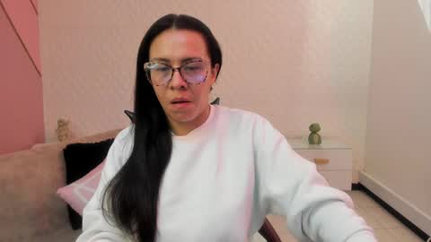 Eva  online show from April 2026 02:04:02 PM
