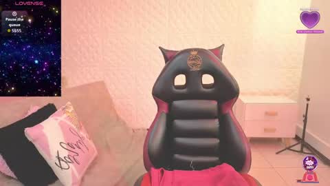 Eva  online show from May 2026 02:59:01 PM