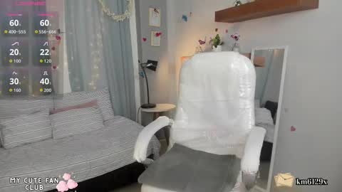 Snapshot of eva_monet chatting on November 2025 03:34:02 PM eva_monet online show from November 2025 03:34:02 PM