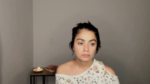 Snapshot of eva_monn chatting on April 2026 02:51:02 AM eva_monn online show from April 2026 02:51:02 AM