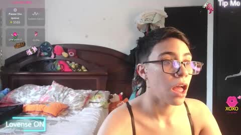 Snapshot of eva_monwalker chatting on September 2025 07:29:01 PM Eva cute online show from September 2025 07:29:01 PM