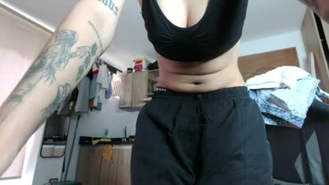 Eva cute online show from June 2026 01:48:01 PM