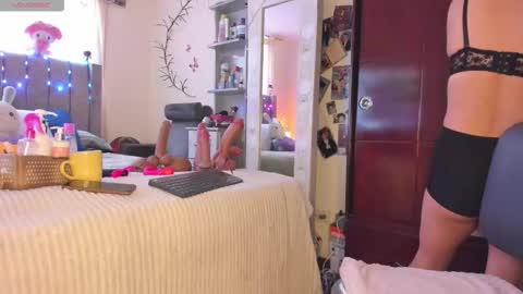 Eva Notty  online show from January 2026 12:22:02 PM