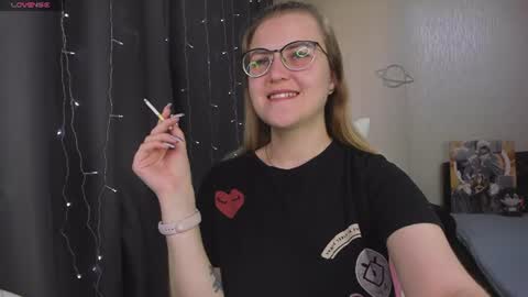 Snapshot of eva_orchid chatting on July 2026 02:04:01 PM Eva online show from July 2026 02:04:01 PM