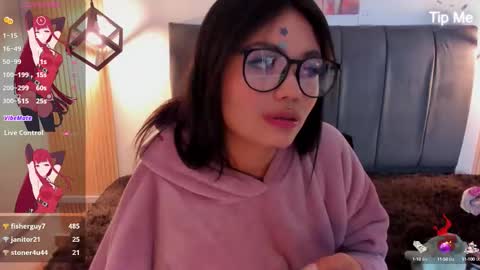 Eva   Emily online show from October 2025 11:57:02 PM