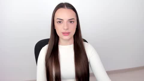 Snapshot of eva_rossee_ chatting on February 2025 12:34:01 PM Eva online show from February 2025 12:34:01 PM