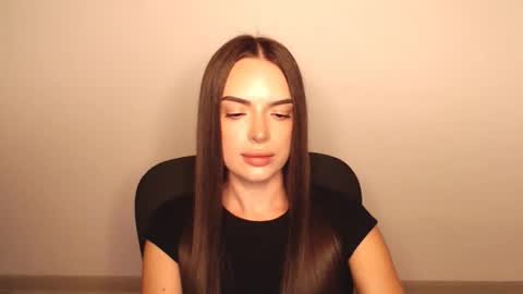 Snapshot of eva_rossee_ chatting on September 2025 06:29:02 PM Eva online show from September 2025 06:29:02 PM