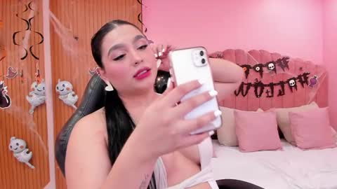 eva_saintt online show from October 2025 04:32:02 AM