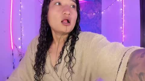 Snapshot of eva_sanderslee chatting on June 2026 10:30:01 AM Eva online show from June 2026 10:30:01 AM