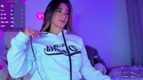 Snapshot of eva_shinee_ chatting on September 2025 11:00:01 AM Eva Shinee online show from September 2025 11:00:01 AM