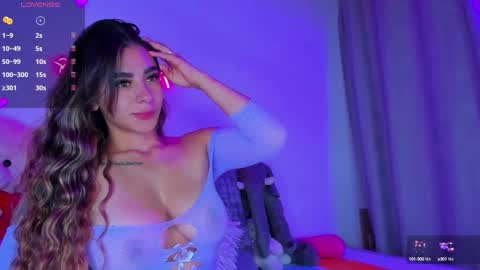 Snapshot of eva_shinee_ chatting on October 2025 10:40:02 AM Eva Shinee online show from October 2025 10:40:02 AM