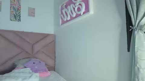 Eva Sin online show from March 2026 11:42:01 PM