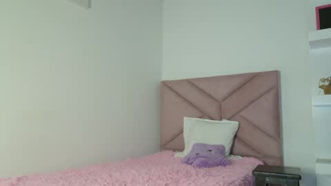 Eva Sin online show from May 2026 11:32:02 PM