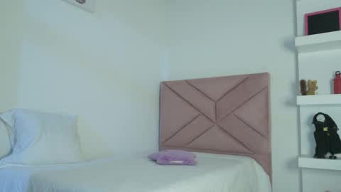 Eva Sin online show from May 2026 11:11:01 PM