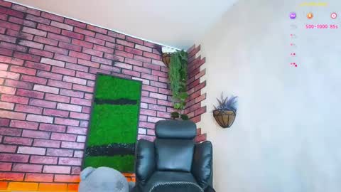 Snapshot of eva_starxxxxx chatting on March 2025 02:43:02 AM Eva online show from March 2025 02:43:02 AM