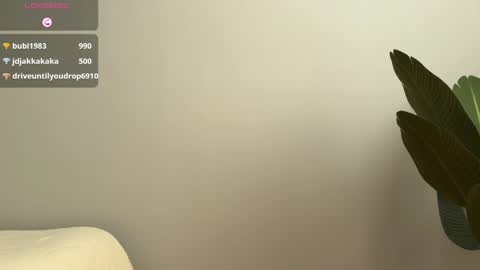 Hello Im Eva online show from May 2026 05:47:01 AM
