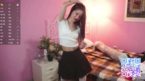 eva_vibe online show from October 2025 07:53:01 AM
