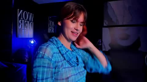 MISS EVY online show from April 2026 05:13:01 AM