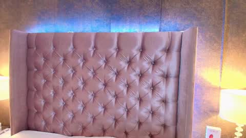 Snapshot of evaa_cloee chatting on February 2025 04:54:01 AM EVA CLOEE online show from February 2025 04:54:01 AM