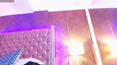 Snapshot of evaa_cloee chatting on February 2025 03:56:02 AM EVA CLOEE online show from February 2025 03:56:02 AM