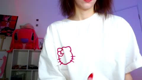 Snapshot of evaa_coy chatting on December 2024 06:45:02 AM Eva online show from December 2024 06:45:02 AM