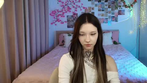 evaasilence online show from March 2026 01:18:01 PM