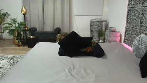 Snapshot of evabarbi chatting on December 2024 11:39:02 PM evabarbi online show from December 2024 11:39:02 PM