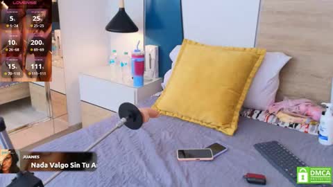 Snapshot of evadnestein chatting on September 2025 06:53:01 PM Evadne online show from September 2025 06:53:01 PM