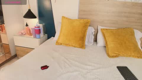 Snapshot of evadnestein chatting on September 2025 06:35:02 PM Evadne online show from September 2025 06:35:02 PM