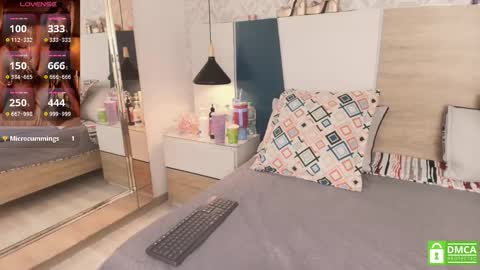 Snapshot of evadnestein chatting on November 2025 07:26:01 PM Evadne online show from November 2025 07:26:01 PM