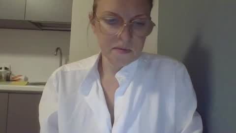 Snapshot of evaglad chatting on September 2025 03:57:01 PM evaglad online show from September 2025 03:57:01 PM