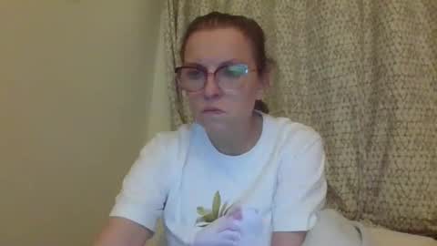 Snapshot of evaglad chatting on October 2025 07:23:02 PM evaglad online show from October 2025 07:23:02 PM