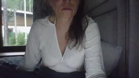 Snapshot of evaglad chatting on October 2025 07:23:02 AM evaglad online show from October 2025 07:23:02 AM