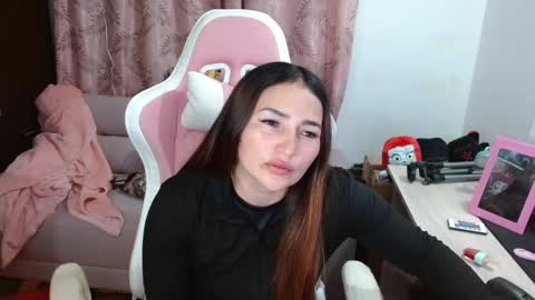 Snapshot of evagrays chatting on September 2025 11:50:02 PM Eva online show from September 2025 11:50:02 PM