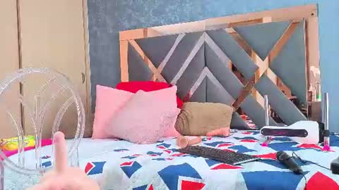 Evah ferrer  online show from July 2026 12:56:02 PM