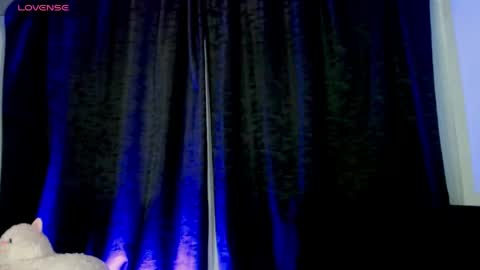 Evah Lee online show from May 2026 02:41:02 AM