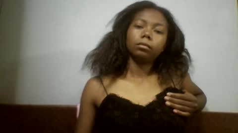 Snapshot of evahaldy chatting on November 2025 02:32:01 AM evahaldy online show from November 2025 02:32:01 AM