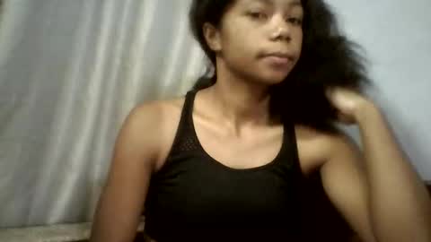 Snapshot of evahaldy chatting on February 2026 05:02:02 AM evahaldy online show from February 2026 05:02:02 AM