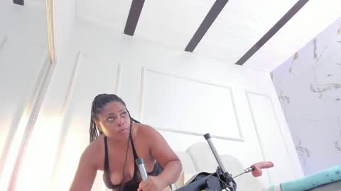 evahalston online show from May 2026 08:16:02 PM