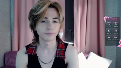 evan_reinhart online show from October 2025 11:05:02 PM