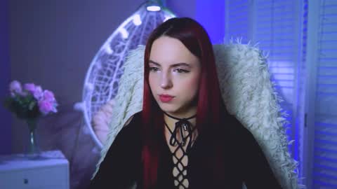 Eva  online show from October 2025 12:30:01 PM