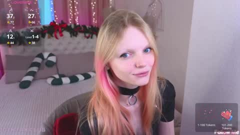 Snapshot of evangel1ne chatting on January 2025 08:07:02 AM evangel1ne online show from January 2025 08:07:02 AM